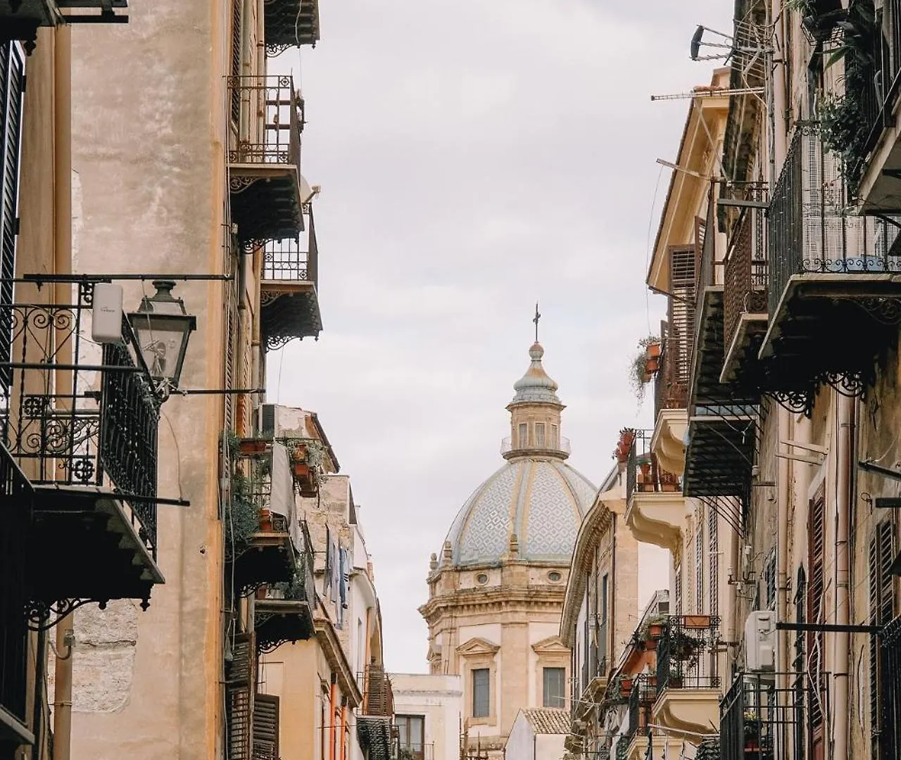 Ballaro'S View Palermo 0*,
