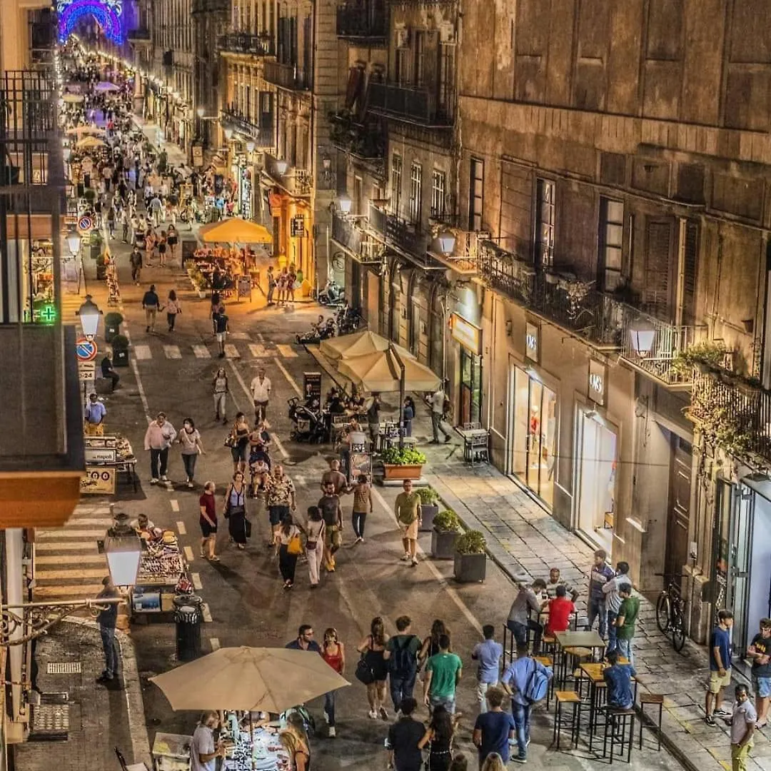 Ballaro'S View Palermo
